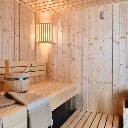 C7 - Ruhige Lage, Balkon Mit Blick Ins Gruene, Zwei Schlafzimmer & Zwei Badezimmer Im 