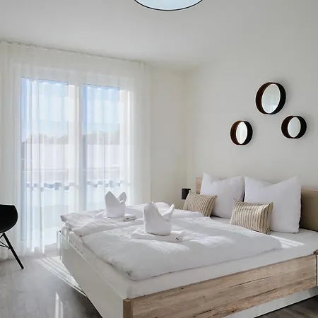 C7 - Ruhige Lage, Balkon Mit Blick Ins Gruene, Zwei Schlafzimmer & Zwei Badezimmer Im 
