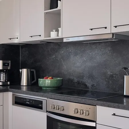 C7 - Ruhige Lage, Balkon Mit Blick Ins Gruene, Zwei Schlafzimmer & Zwei Badezimmer Im 