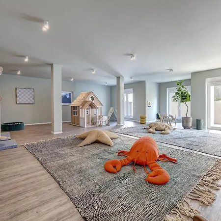 C7 - Ruhige Lage, Balkon Mit Blick Ins Gruene, Zwei Schlafzimmer & Zwei Badezimmer Im 