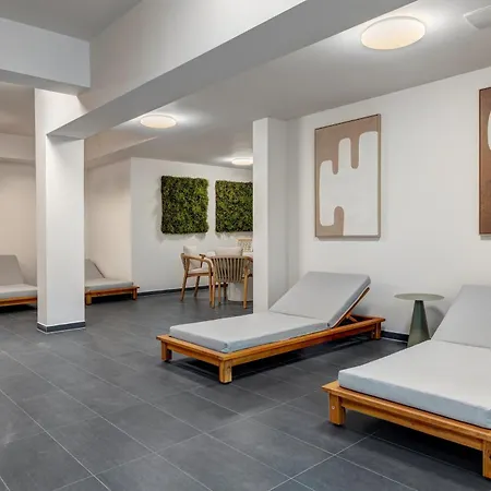Apartament C7 - Ruhige Lage, Balkon Mit Blick Ins Gruene, Zwei Schlafzimmer & Zwei Badezimmer Im 