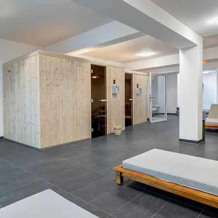 C7 - Ruhige Lage, Balkon Mit Blick Ins Gruene, Zwei Schlafzimmer & Zwei Badezimmer Im 